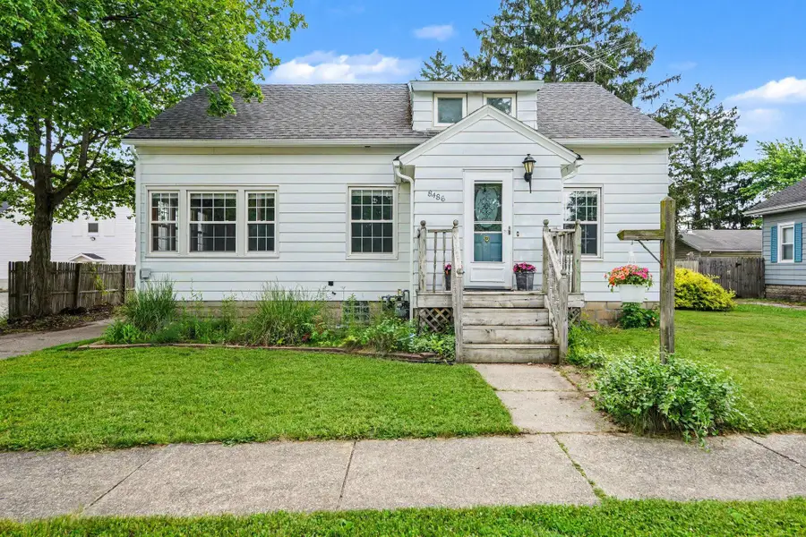 8486 Harlow Avenue Sw, Byron Center, MI 49315 - #2