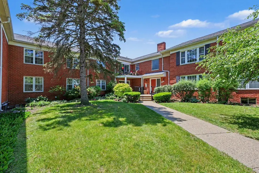 27653 W Echo Valley W #113, Farmington Hills, MI 48334 - #3