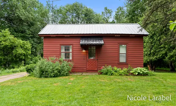 4696 16 Mile Road Ne, Cedar Springs, MI 49319