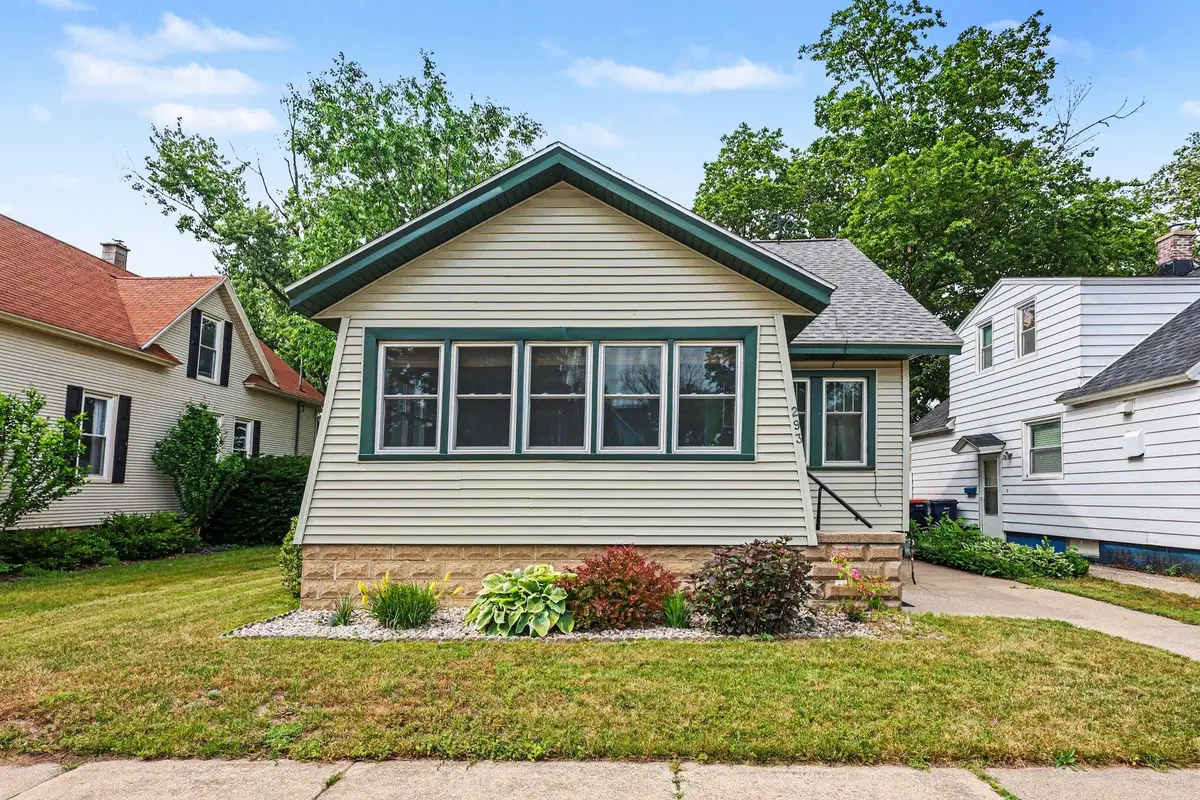 293 W 20th Street, Holland, MI 49423 - #1