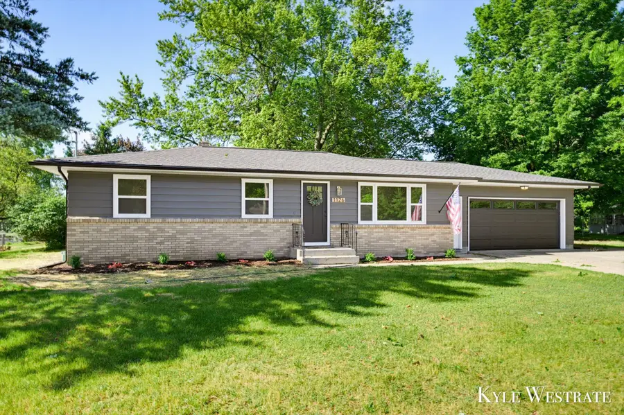 1126 3 Mile Road Nw, Grand Rapids, MI 49544 - #2