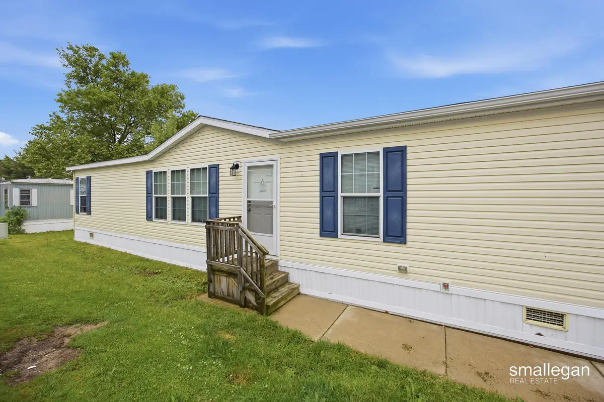 3668 Sun Valley Street Nw, Grand Rapids, MI 49544 - #1