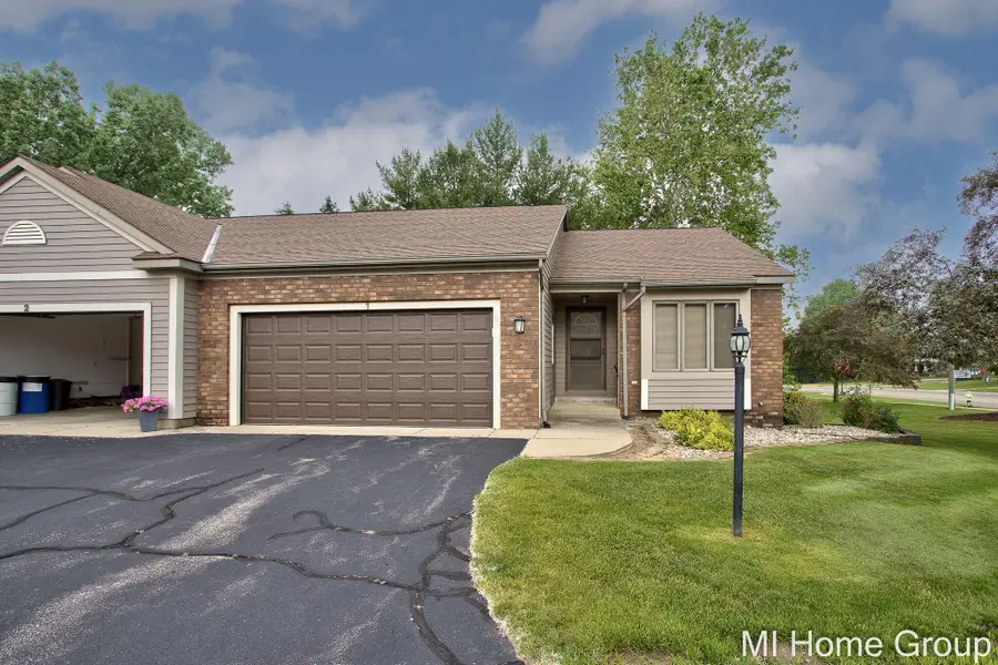 500 W Main Avenue #1, Zeeland, MI 49464 - #2