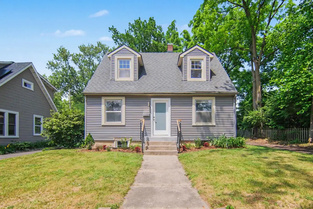 709 Indianola Avenue, Ann Arbor, MI 48105 - #1