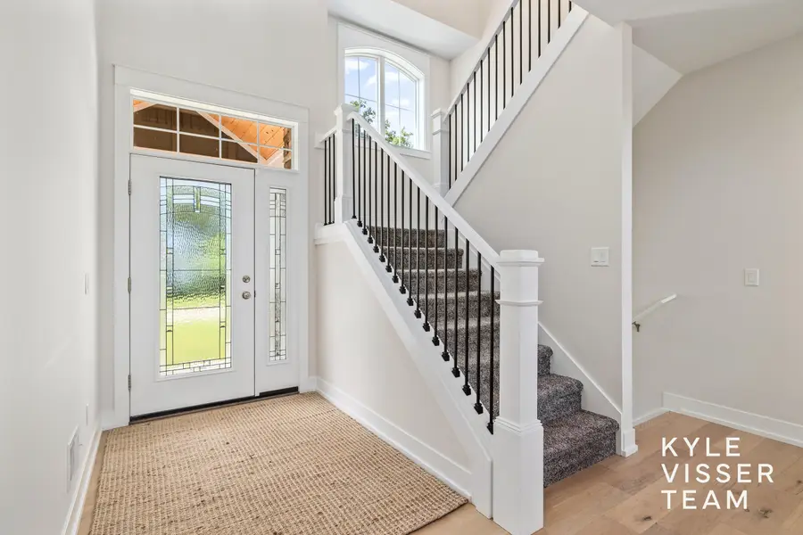 69 Lakeside Drive Se, Grand Rapids, MI 49506 - #3