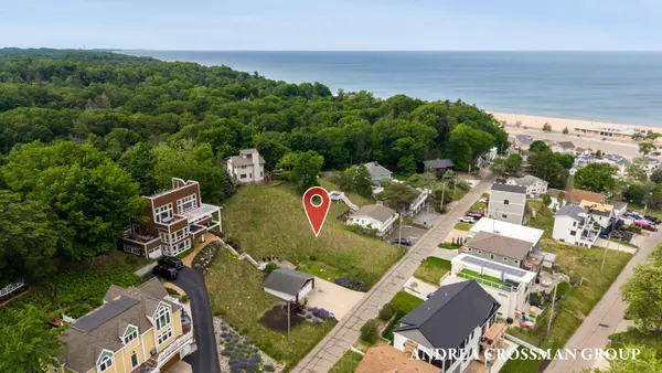 134 Prospect Street, Grand Haven, MI 49417