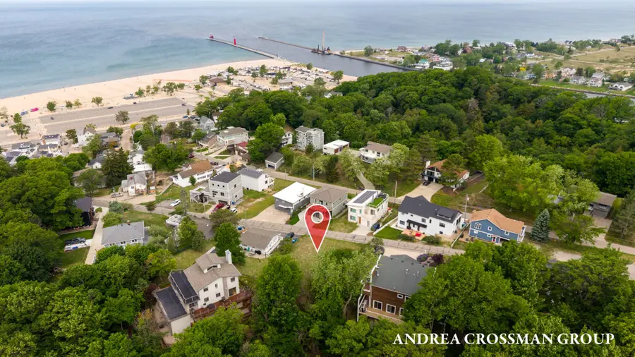 134 Prospect Street, Grand Haven, MI 49417 - #3