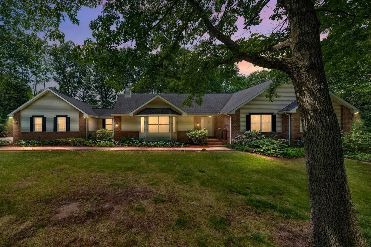 525 Judd Road, Saline, MI 48176 - #1