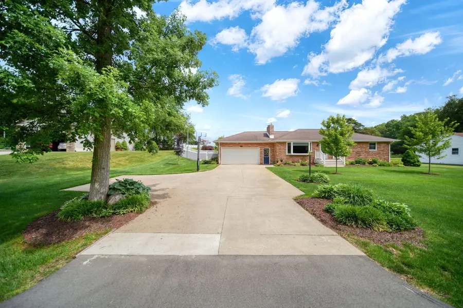 3780 Hendee Road, Jackson, MI 49201 - #2