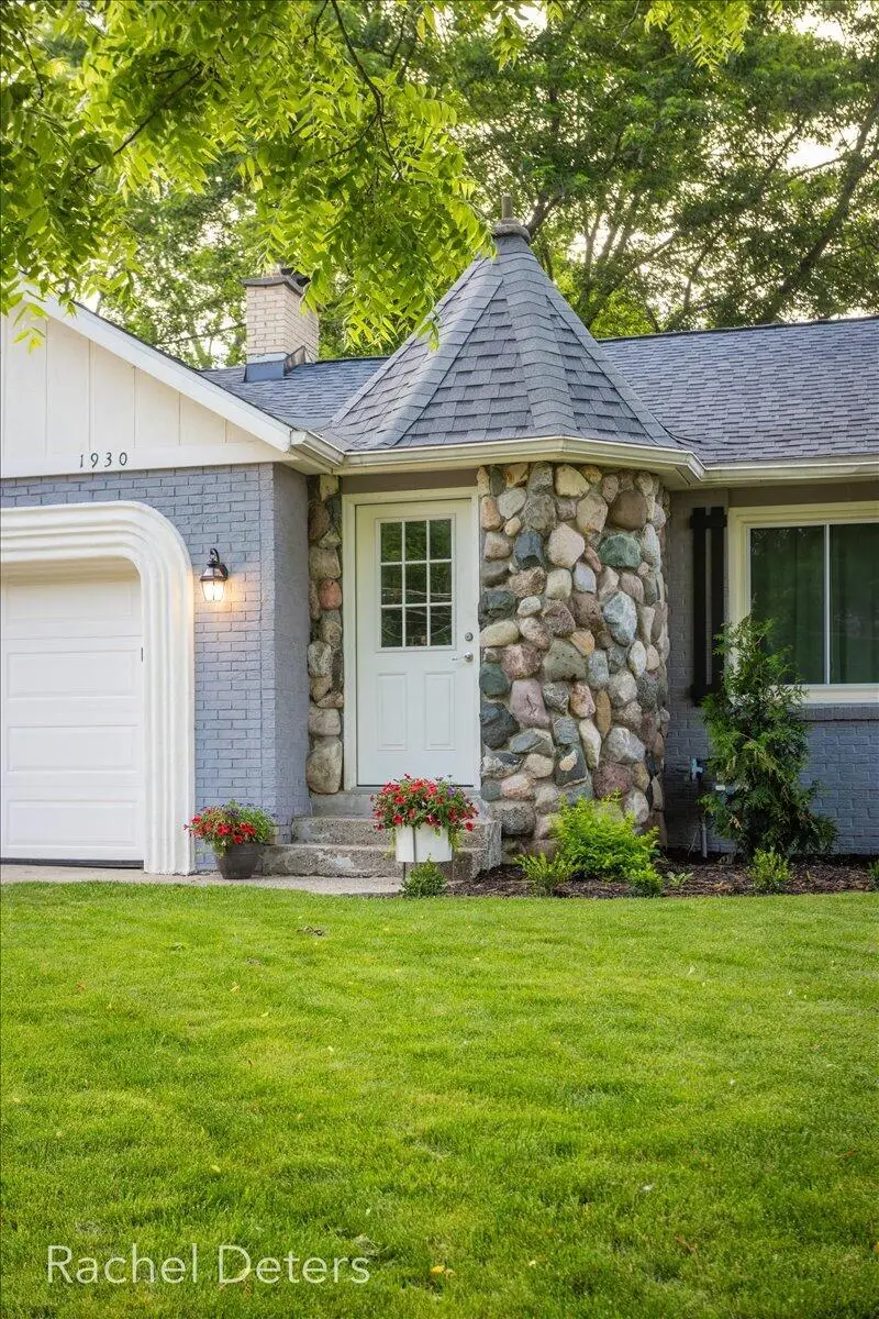 1930 Sherwood Avenue Se, Grand Rapids, MI 49506 - #3