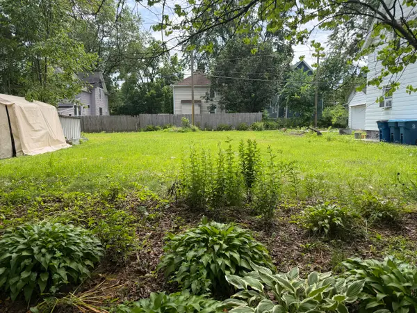 918 Lane Boulevard, Kalamazoo, MI 49001