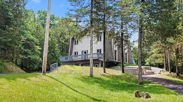 11255 Case Road, Brooklyn, MI 49230