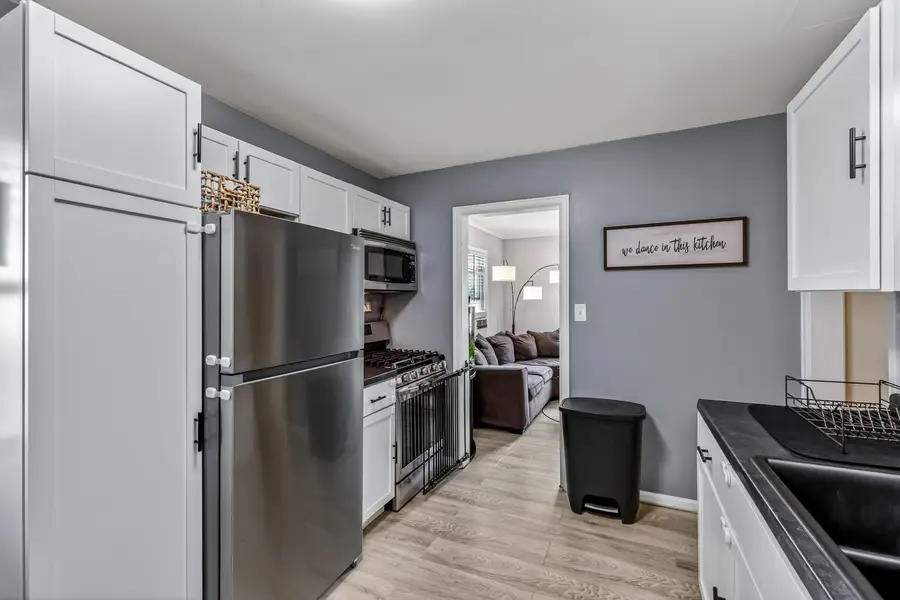 1451 Barclay Street, Muskegon, MI 49441 - #3