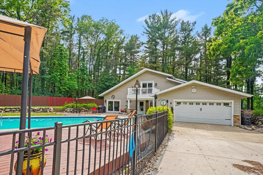 9979 W Main Street, Kalamazoo, MI 49009 - #2