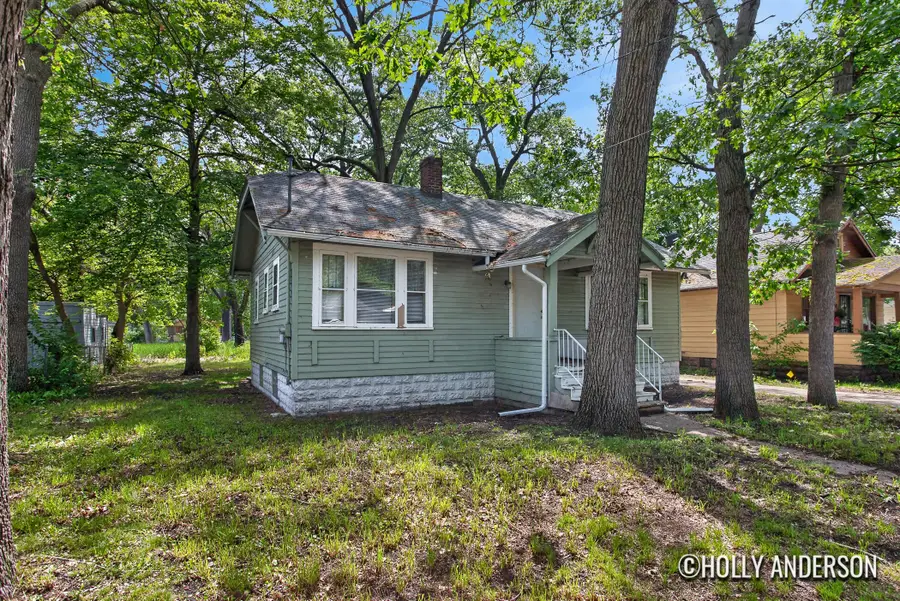 3012 9th Street, Muskegon, MI 49444 - #3