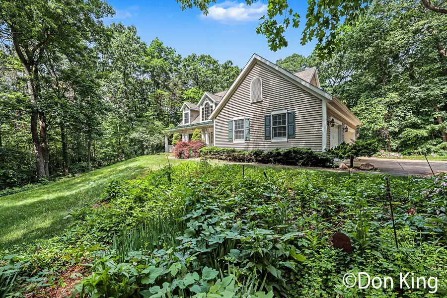 5395 Double Eagle Drive Ne, Comstock Park, MI 49321 - #2
