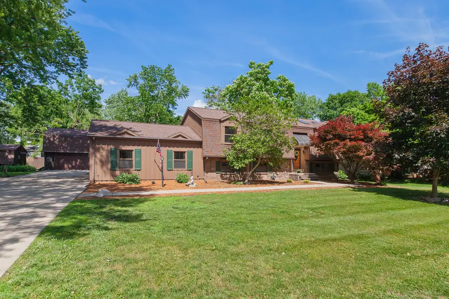 3165 N Grove Drive, Monroe, MI 48162 - #2