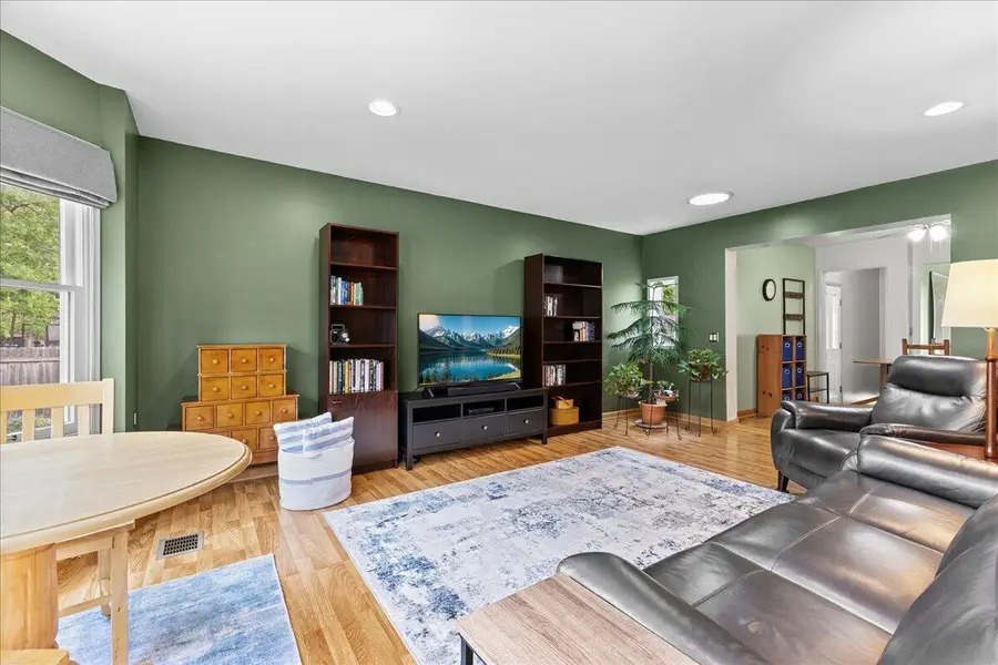 681 Archwood Drive, Ann Arbor, MI 48103 - #3