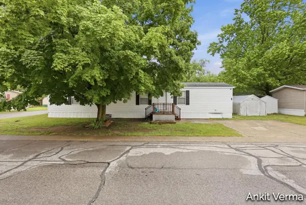 7132 Prestonburg Drive Sw, Grand Rapids, MI 49548