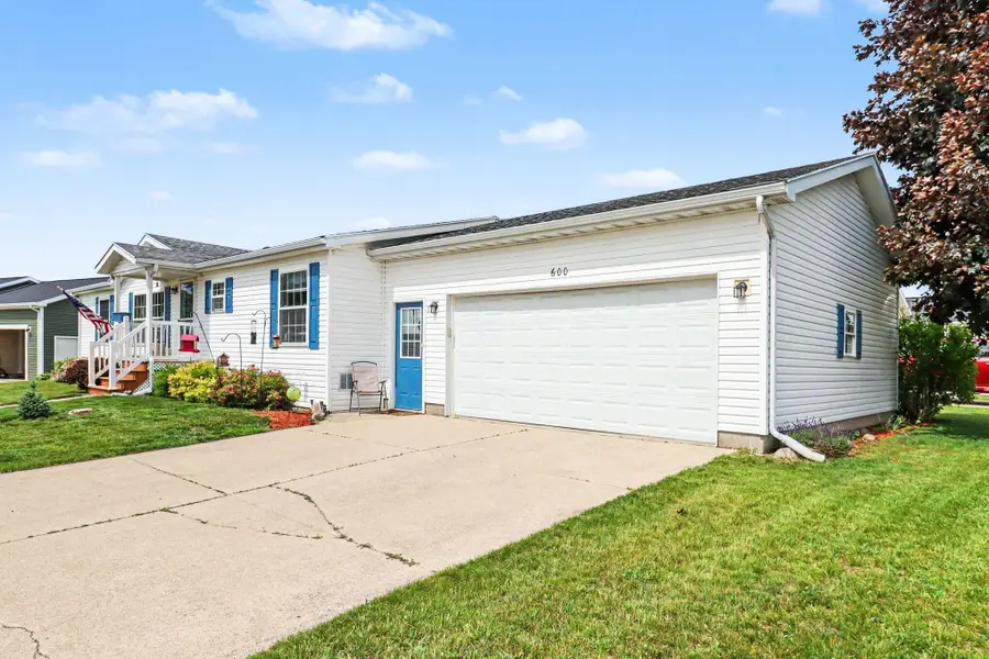 600 Peach Lane, Fremont, MI 49412 - #3