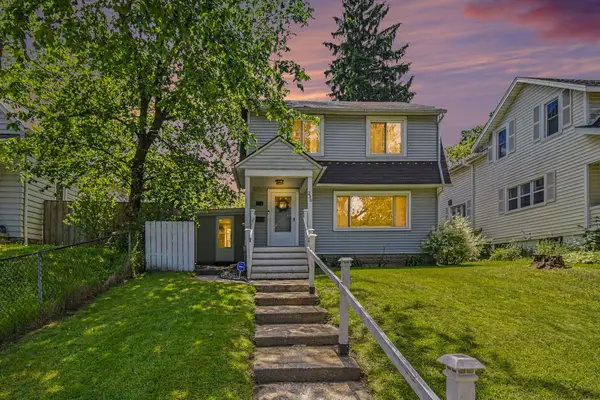 236 Dean Street Ne, Grand Rapids, MI 49505
