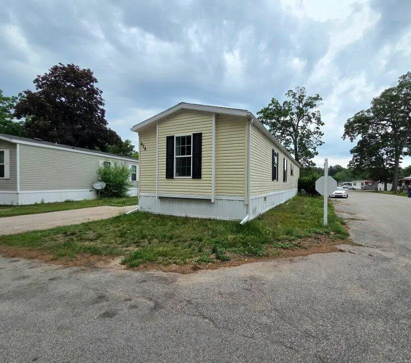 638 Courtland Lane, Muskegon, MI 49442 - #3