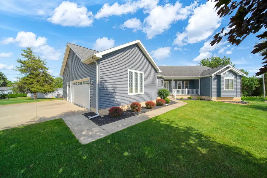 149 Hawthorne Drive, Brooklyn, MI 49230 - #3