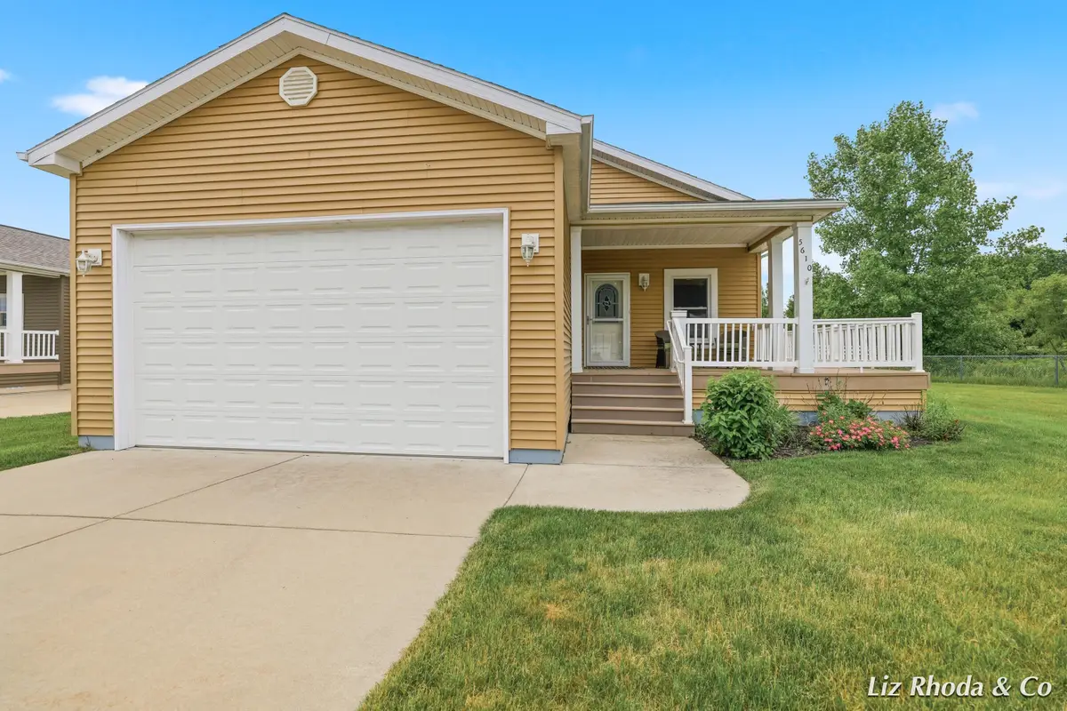 5610 Kingsley Drive Ne, Rockford, MI 49341 - #1