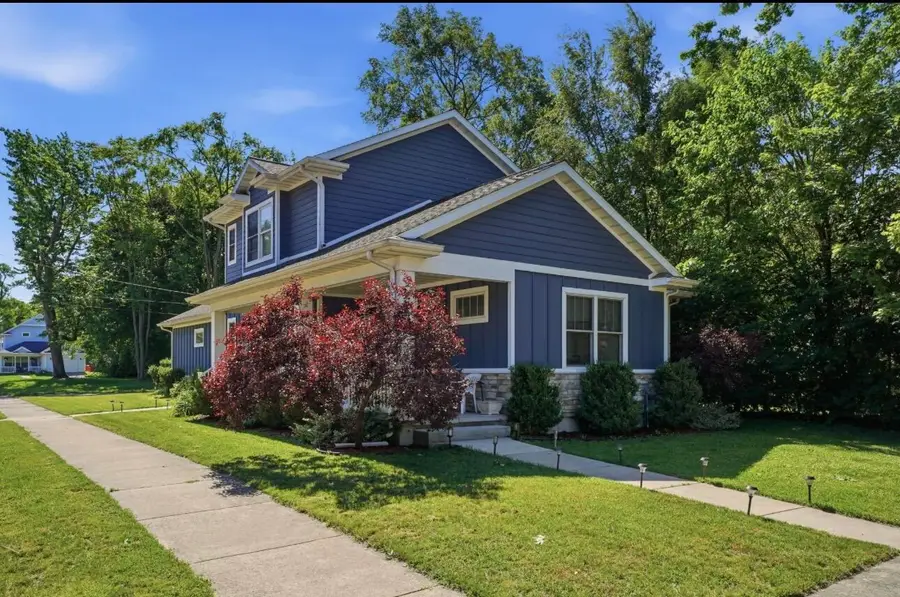 1015 Monroe Street, Benton Harbor, MI 49022 - #2
