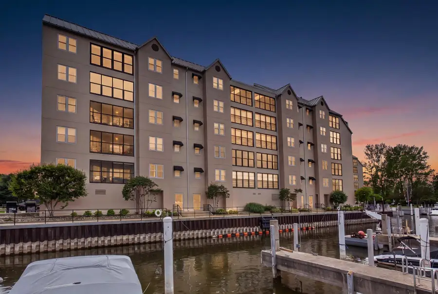250 Water Street #C, Saint Joseph, MI 49085 - #2