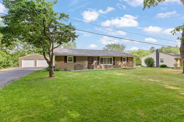 216 Lake Hills Drive, Concord, MI 49237