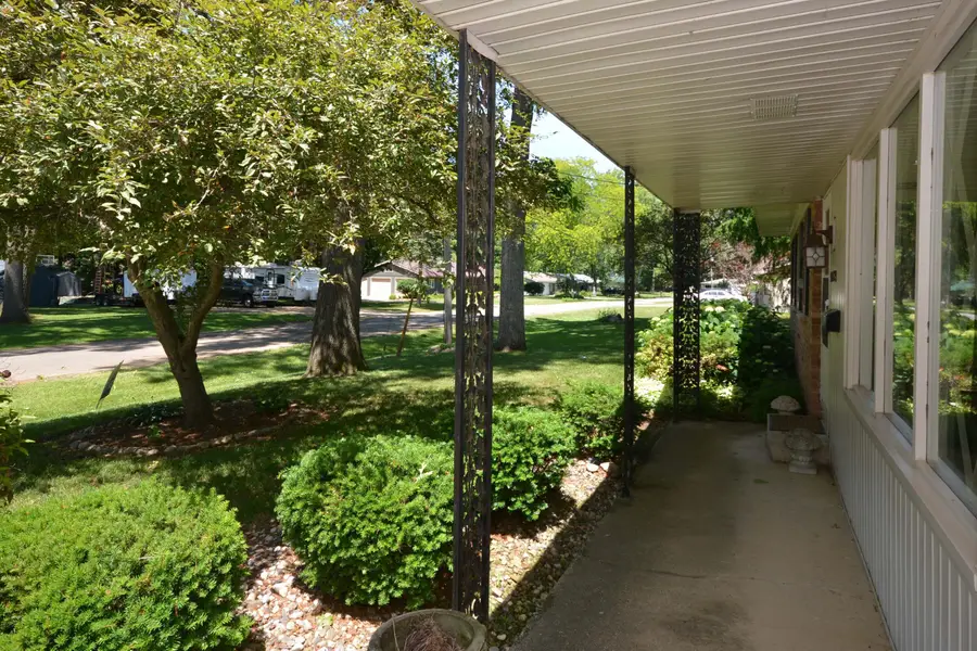 50829 Barber Street, Paw Paw, MI 49079 - #3