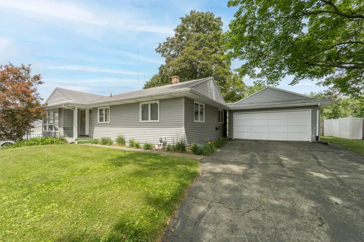 4092 Saratoga Avenue, Kalamazoo, MI 49048 - #1