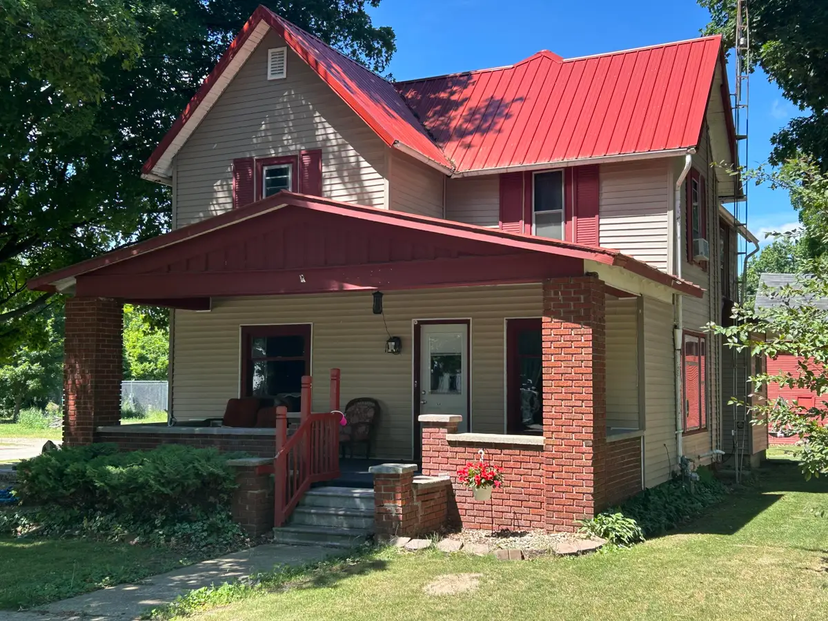 126 S Main Street, Montgomery, MI 49255 - #1