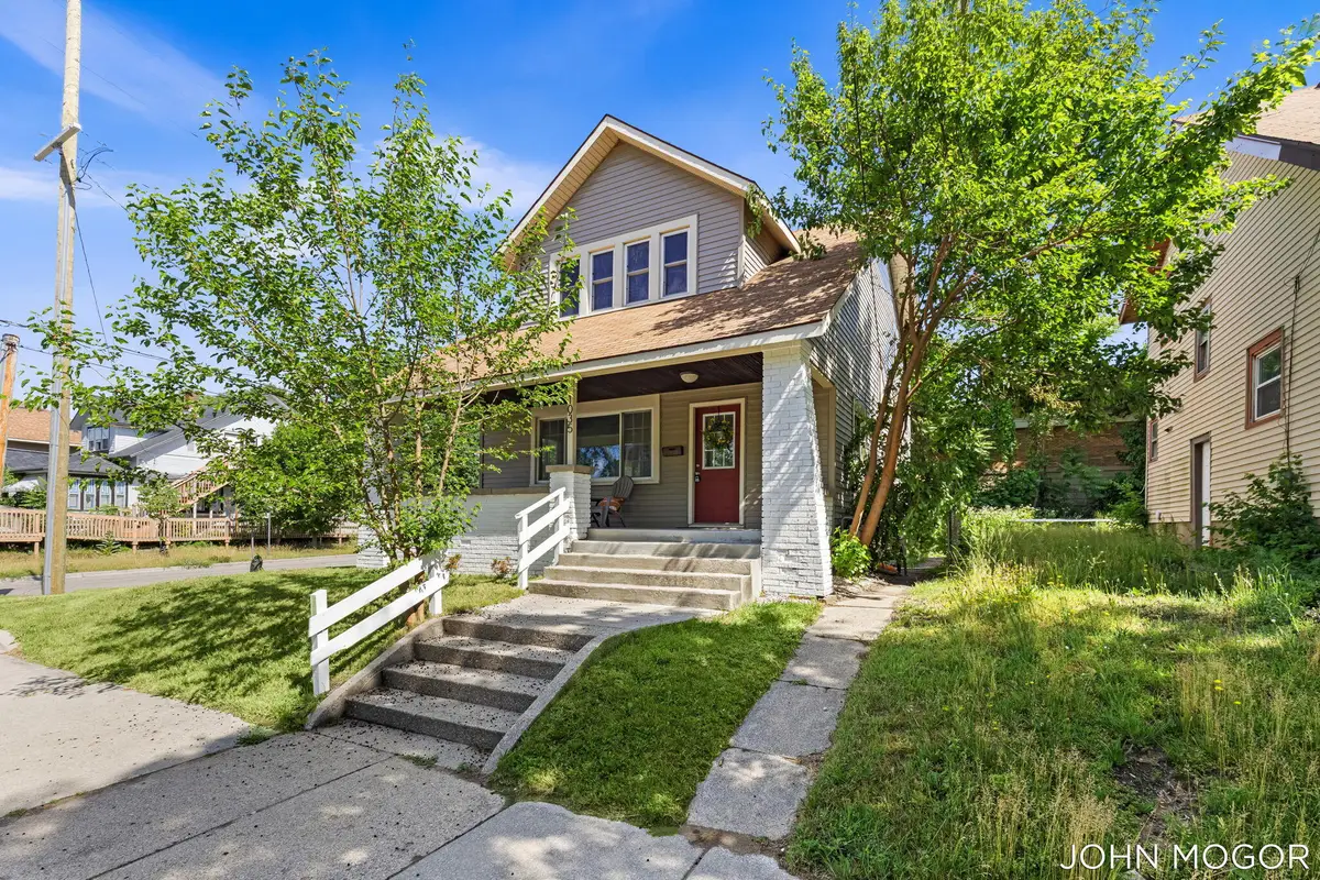 1035 Alexander Street Se, Grand Rapids, MI 49507 - #1