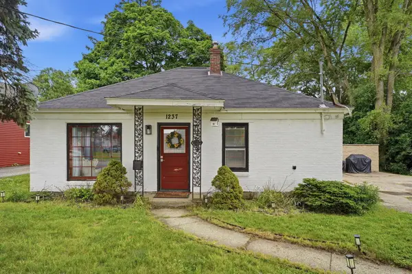 1237 Fuller Avenue Ne, Grand Rapids, MI 49505