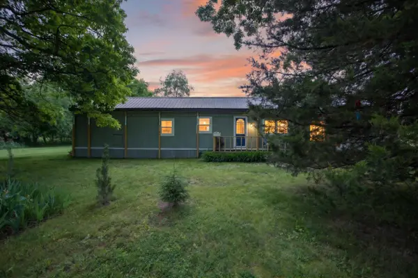 12081 Snow Road, Hanover, MI 49241