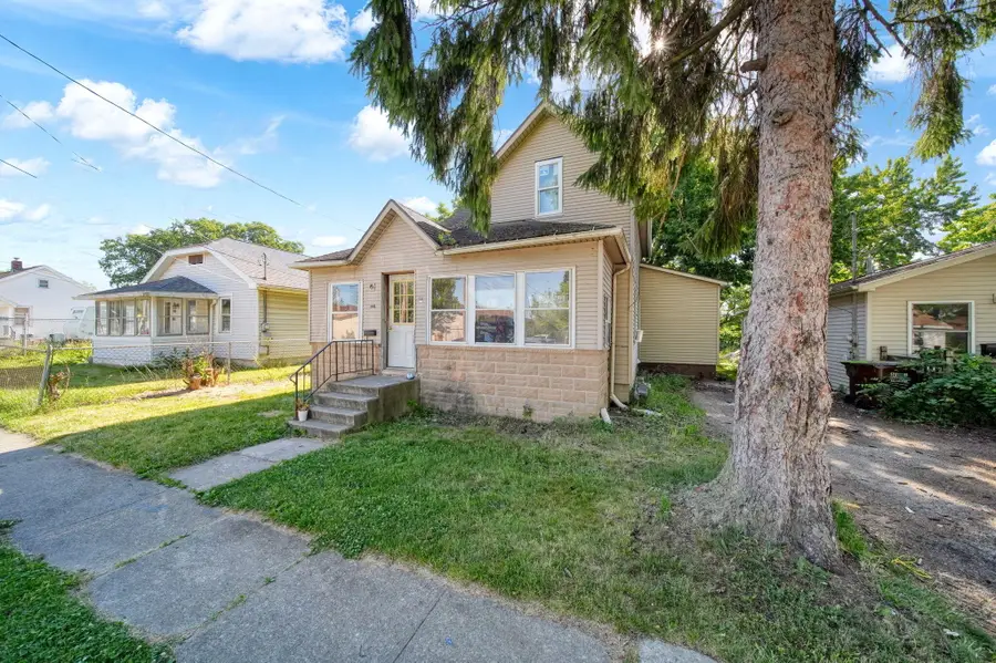 727 Oak Street, Adrian, MI 49221 - #3