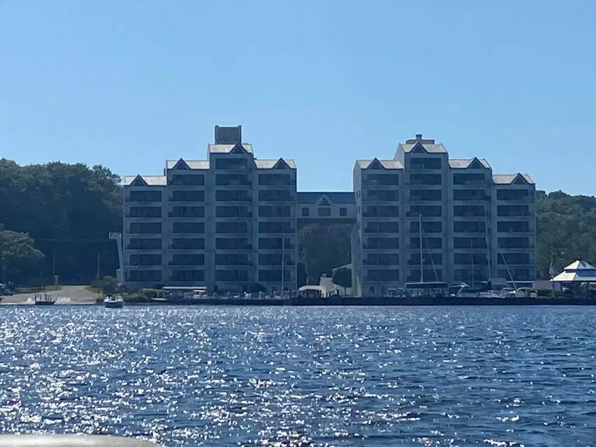 2964 Lakeshore Drive #E102, Muskegon, MI 49441 - #1