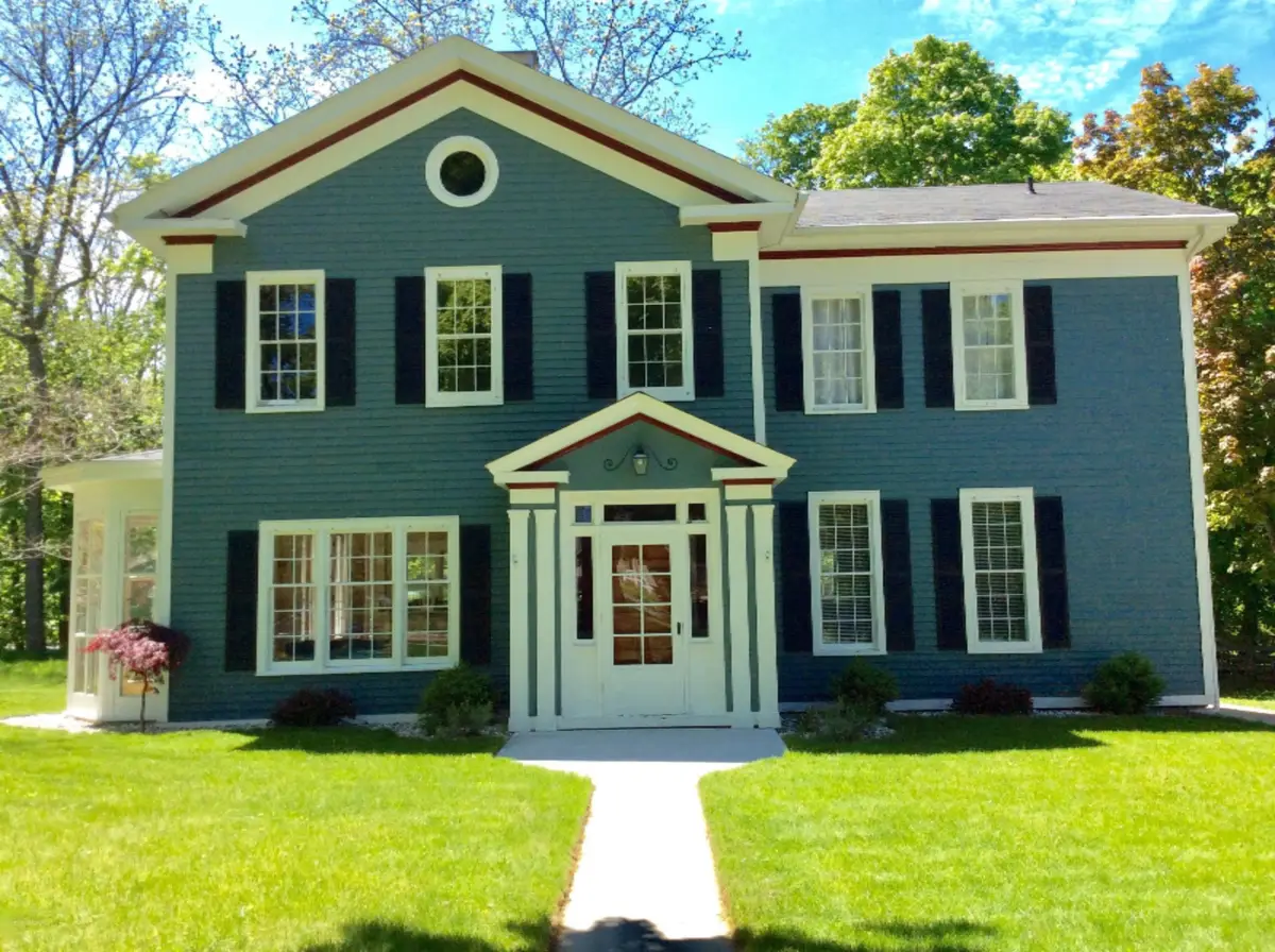414 Cedar Street, Manistee, MI 49660 - #1