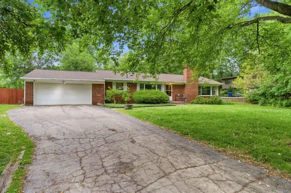 2687 Apple Way, Ann Arbor, MI 48104