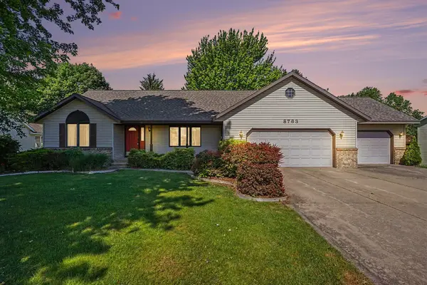 8763 Astro Drive, Jenison, MI 49428