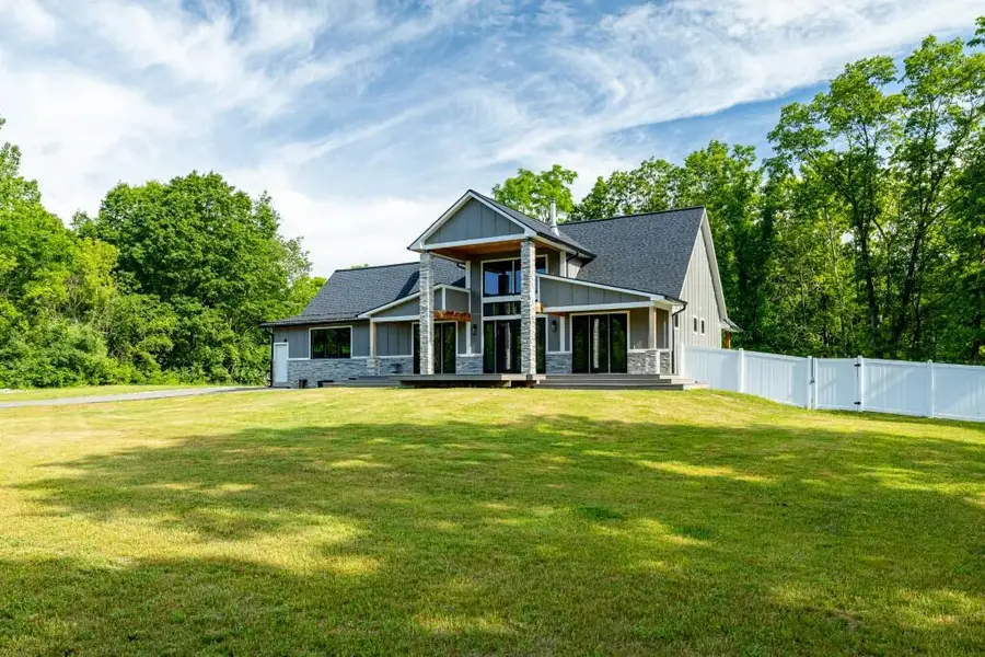 6172 Hellner Road, Ann Arbor, MI 48105 - #3