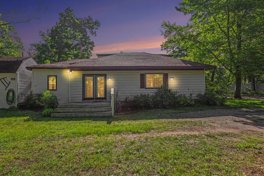 522 W Englewood Avenue, Twin Lake, MI 49457 - #2