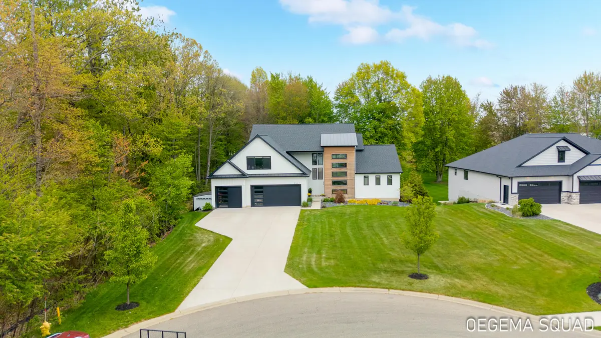 5391 Eaglepass Drive, Hudsonville, MI 49426 - #1