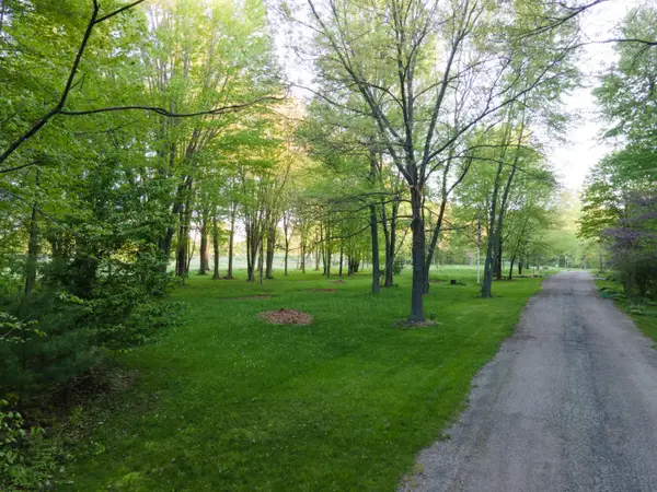 01 Greystone Court, Benton Harbor, MI 49022