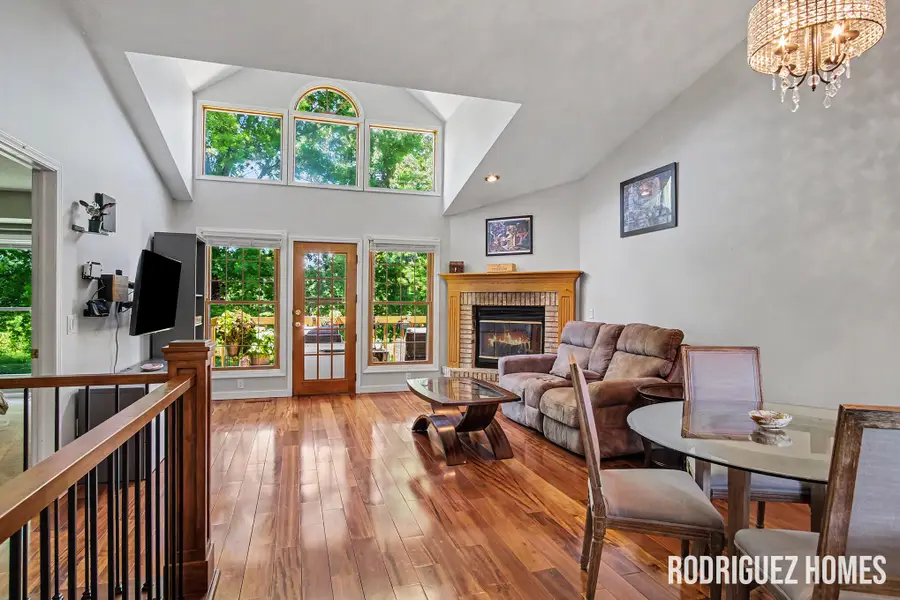 3393 English Hills Drive Nw, Grand Rapids, MI 49544 - #3