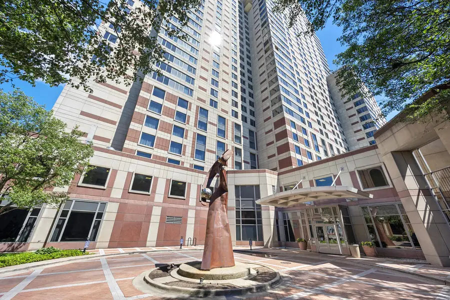57 Campau Circle Nw #2305, Grand Rapids, MI 49503 - #2