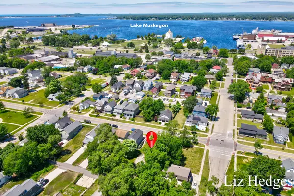 471 W Muskegon Avenue, Muskegon, MI 49440