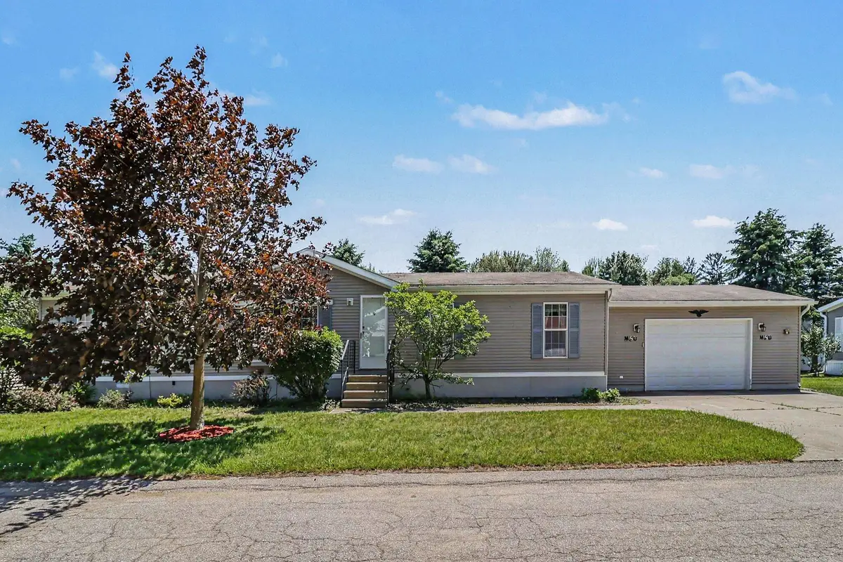3757 W Woodview Drive, Ludington, MI 49431 - #1
